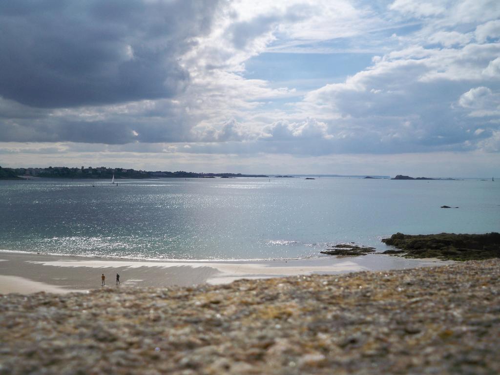 Gite De La Caminais Pleurtuit Oda fotoğraf